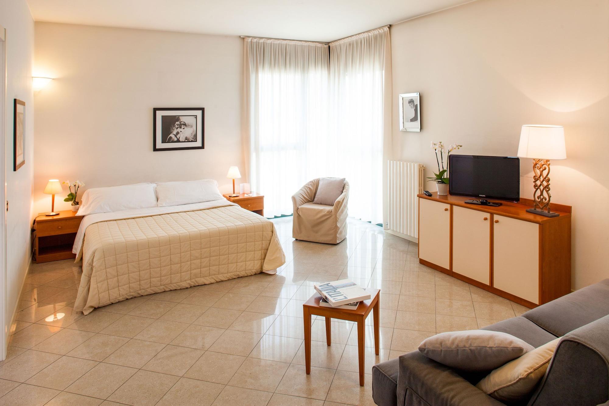 Cosmo Hotel Torri Vimercate Εξωτερικό φωτογραφία